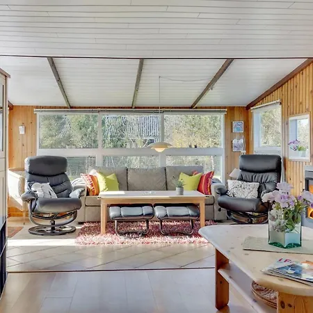 Ingebritt - 1-5km From The Sea By Interhome * 布洛克胡斯