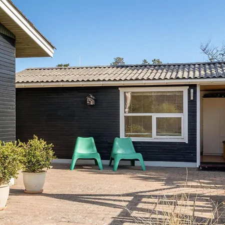 度假居 Ingebritt - 1-5km From The Sea By Interhome 布洛克胡斯